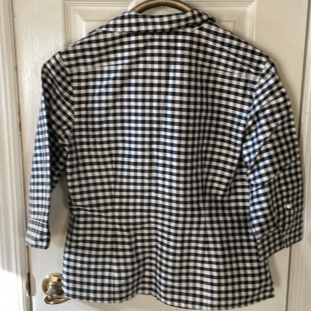 Talbots B&W shirt - Picture 3 of 4
